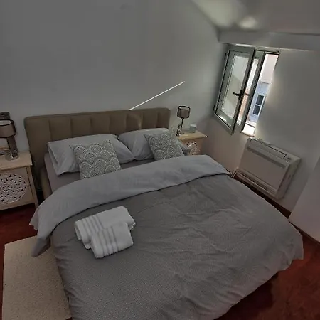 Delfina 2 Appartement Zadar